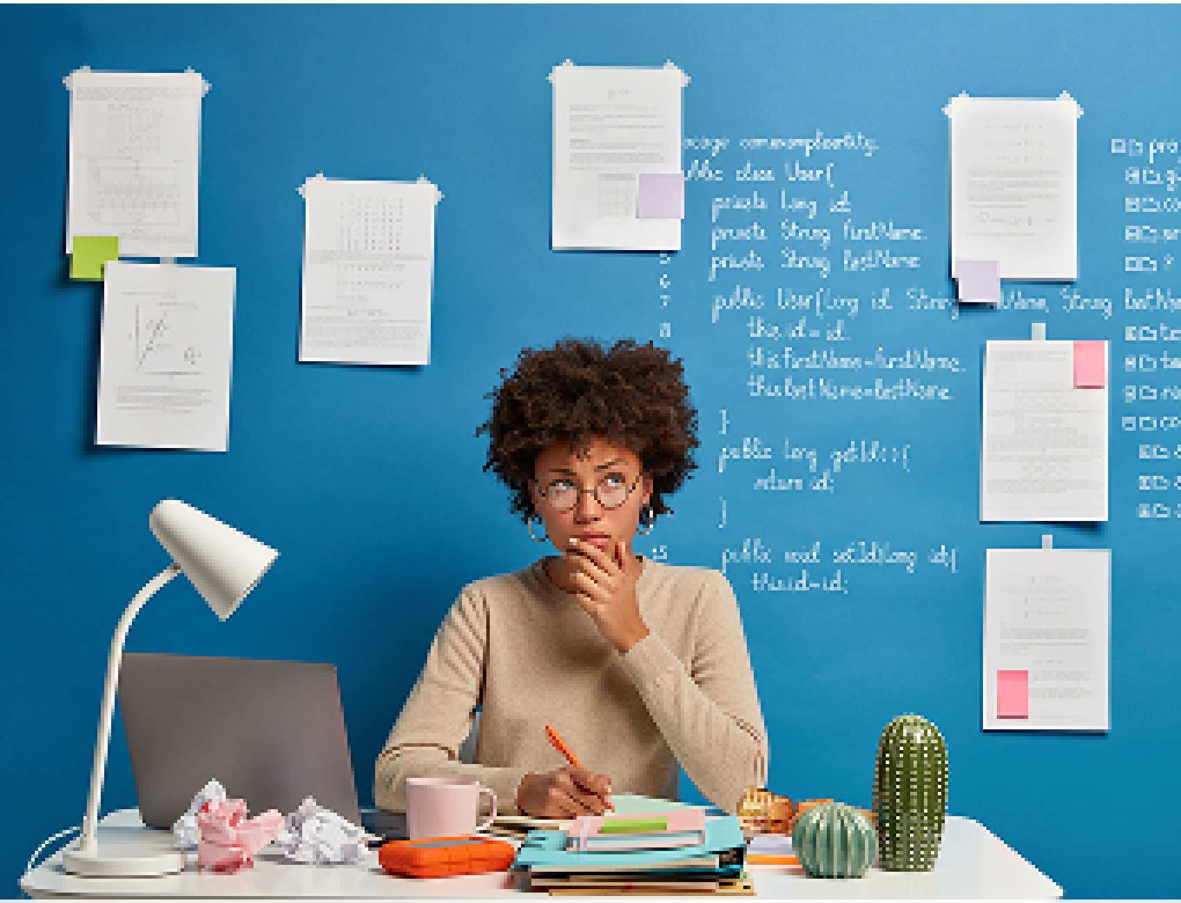 femme-avec-sa-to-do-list